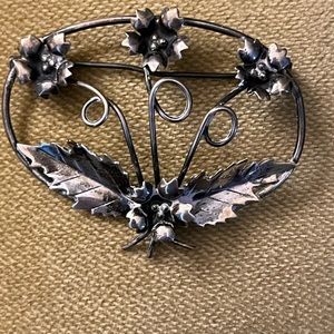 Pewter flower basket brooch